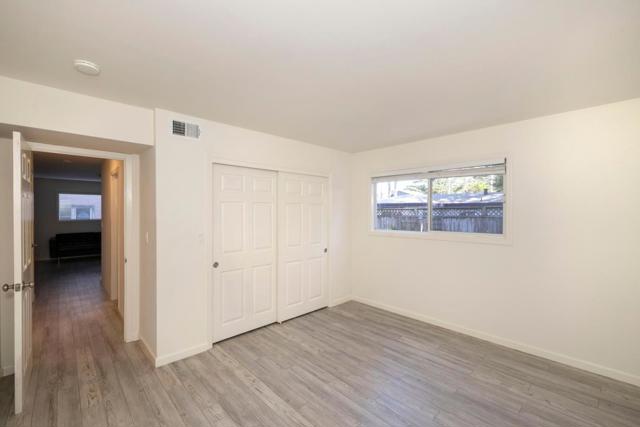 551 4th Street, Montara CA: https://media.crmls.org/mediaz/0534c5b7-e26d-4835-acad-96dd61cfcbc3.jpg