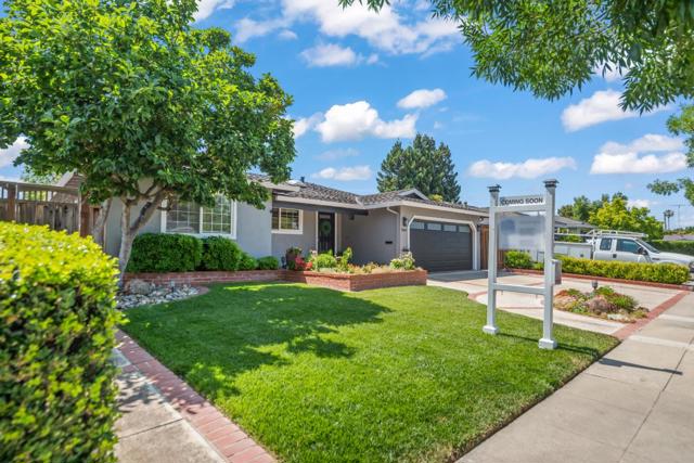 5043 Maitland Drive, San Jose CA: https://media.crmls.org/mediaz/0534fa23-7751-49b6-800f-43eb8b4eec7e.jpg
