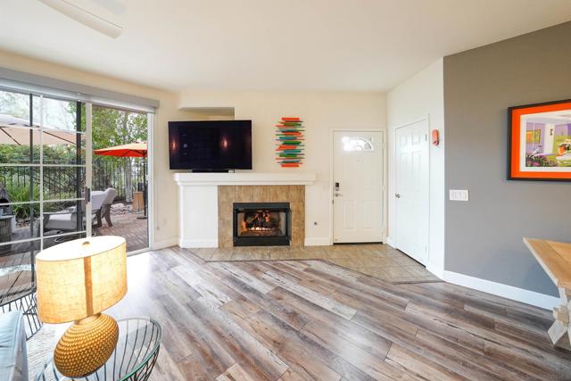 12083 Tivoli Park Row, San Diego CA: https://media.crmls.org/mediaz/0535d439-f375-4a27-87d9-9f42c5ae1e5a.jpg