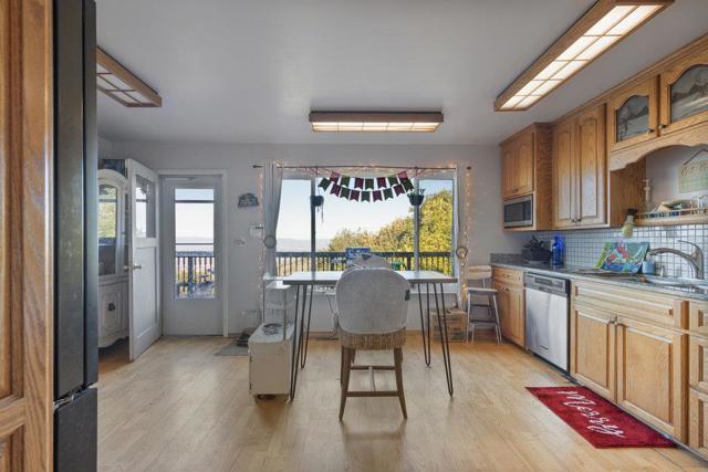 380 Hillside Road, San Juan Bautista CA: https://media.crmls.org/mediaz/0535ff82-6217-4ba7-8e21-f633ac559174.jpg