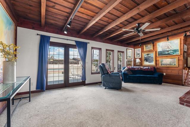 Detail Gallery Image 10 of 48 For 1676 Vann Ct, El Cajon,  CA 92020 - 4 Beds | 3 Baths