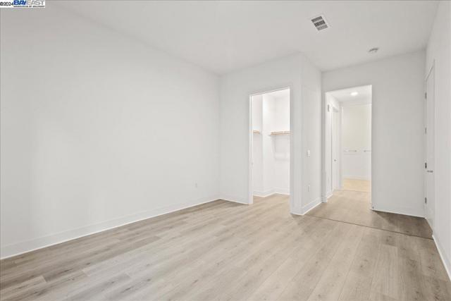 Image 13 of 37 For 45128 Warm Springs Blvd  251