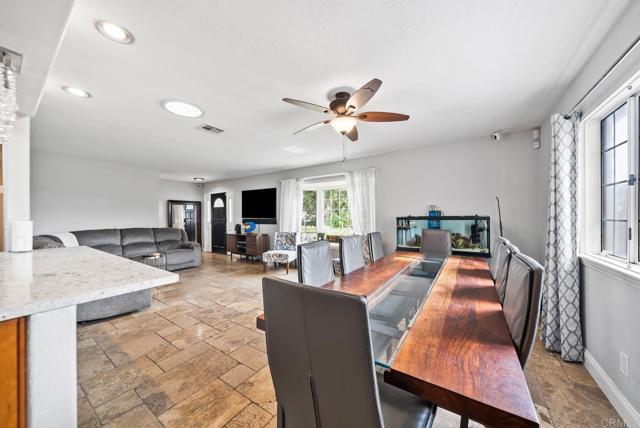 Detail Gallery Image 5 of 49 For 10820 Dutton Dr, La Mesa,  CA 91941 - 4 Beds | 2 Baths