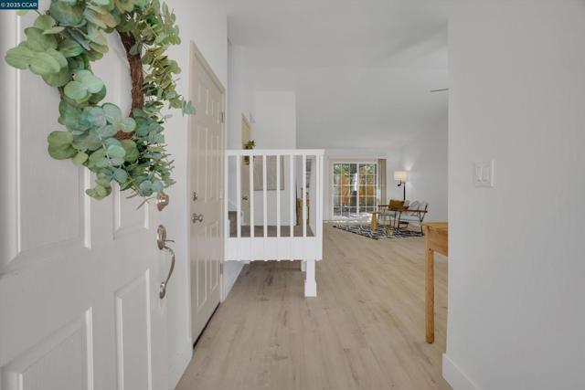 3253 Madrone St, Antioch CA: https://media.crmls.org/mediaz/05393e37-76da-43f4-b3c8-a4d1b3e897a3.jpg