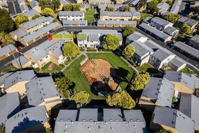 4243 Comet Circle, Union City CA: https://media.crmls.org/mediaz/053ab67f-6f23-41b3-b156-01172ac234ad.jpg