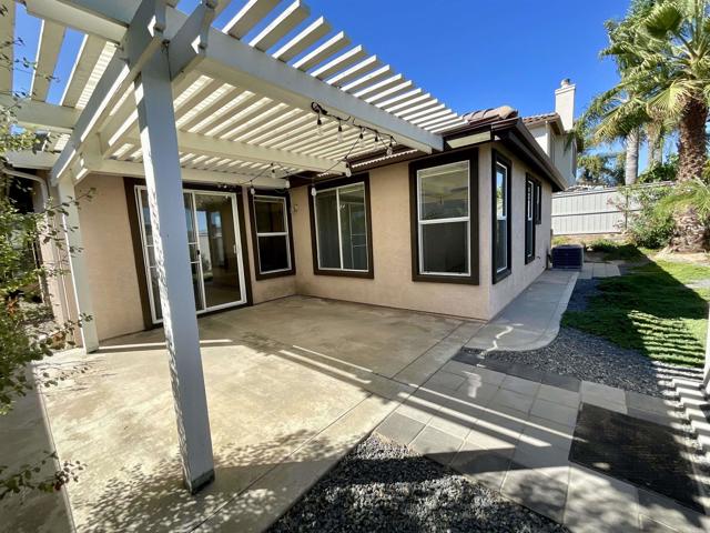7860 Paseo Tulipero, Carlsbad CA: https://media.crmls.org/mediaz/053ac6f3-e4d6-4169-a942-a195299dfbf8.jpg