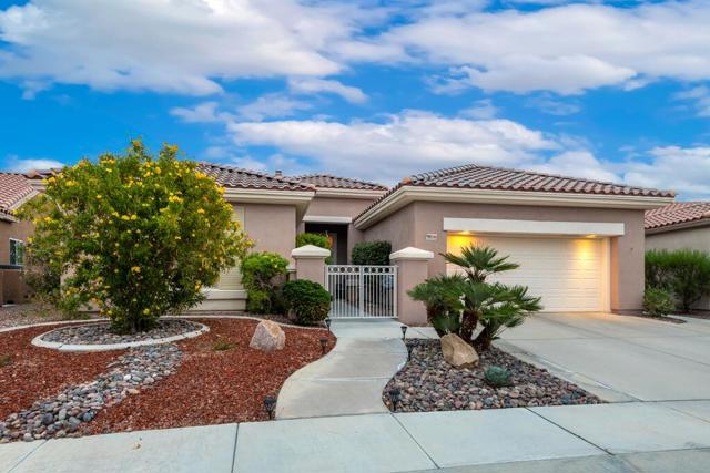 35370 Flute Avenue, Palm Desert CA: https://media.crmls.org/mediaz/053bf5d4-e804-4129-872e-7a1d802f0088.jpg