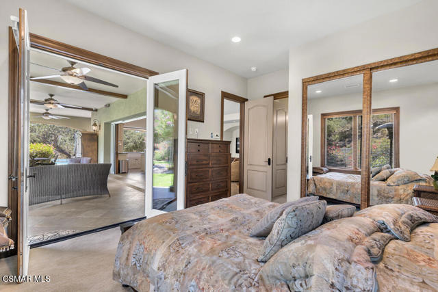 1826 Crystal View Circle, Newbury Park CA: https://media.crmls.org/mediaz/053c2443-054f-4428-88f6-c44ebde32621.jpg