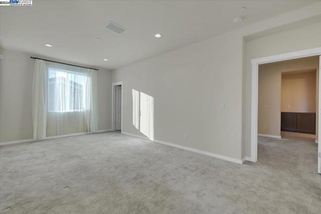Image 16 of 17 For 1779 Stinson Way