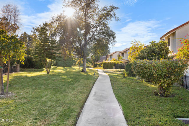 Detail Gallery Image 23 of 27 For 607 White Oak Ln, Newbury Park,  CA 91320 - 3 Beds | 2 Baths