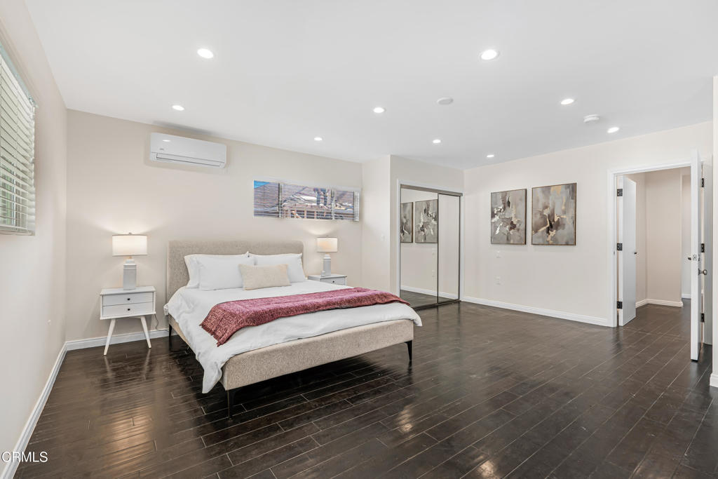 15233 Camarillo StreetSherman Oaks img 40