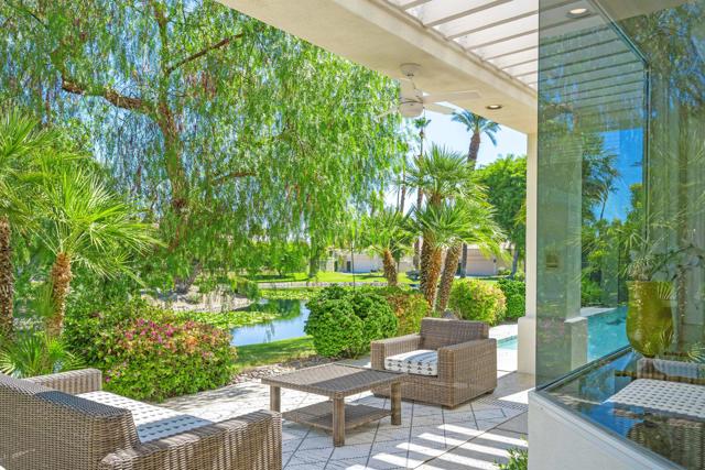 75070 Muirfield Court, Indian Wells CA: https://media.crmls.org/mediaz/0542483f-07a5-449d-b27d-ecdca5c9505a.jpg