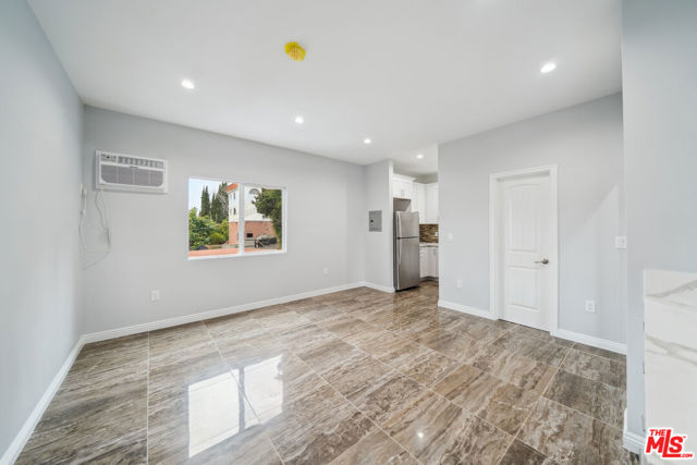1267 Vin Scully Avenue, Los Angeles CA: https://media.crmls.org/mediaz/05431737-86bb-4702-a59f-61c55da85454.jpg