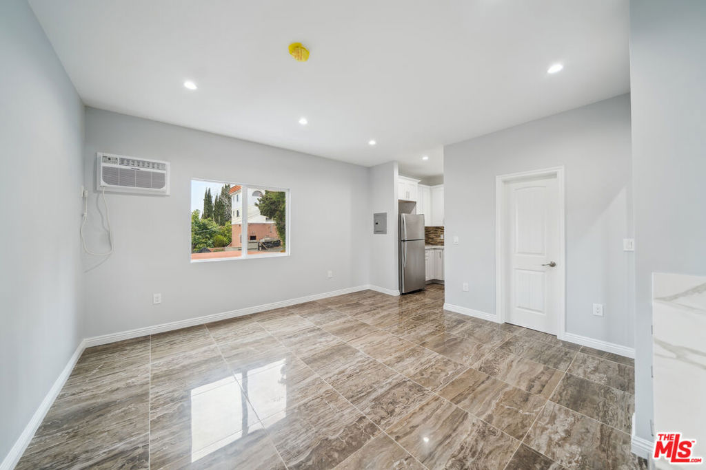 1267 Vin Scully Avenue #30