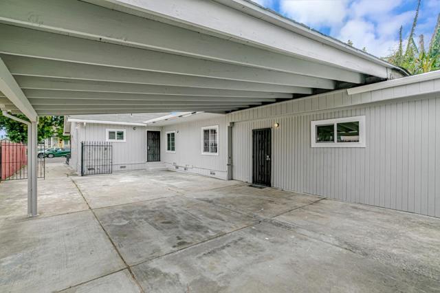 334 N 15th Street, San Jose CA: https://media.crmls.org/mediaz/0543a025-f1db-4121-bbd8-2a2c2aaaa18a.jpg
