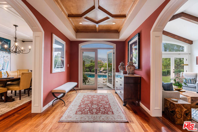 Drew Fenton | 17589 Camino De Yatasto Pacific Palisades CA | MLS: 7491163