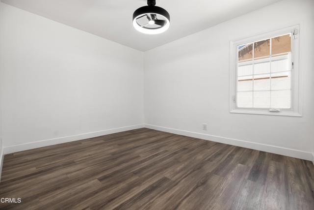7637 Radford Avenue, North Hollywood CA: https://media.crmls.org/mediaz/05450138-7832-4382-91e5-7fcf382928ae.jpg