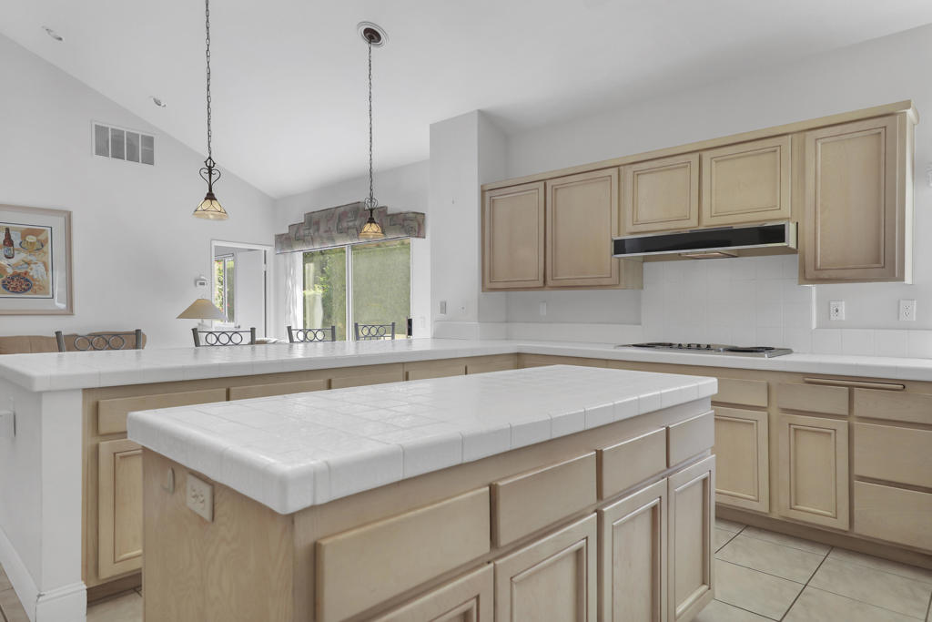 MLS #219138586DA image #13