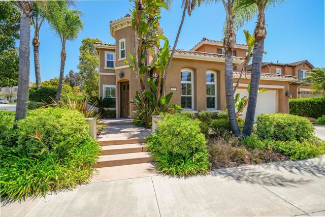 Detail Gallery Image 2 of 61 For 821 Shadow Ridge Pl, Chula Vista,  CA 91914 - 5 Beds | 4/1 Baths