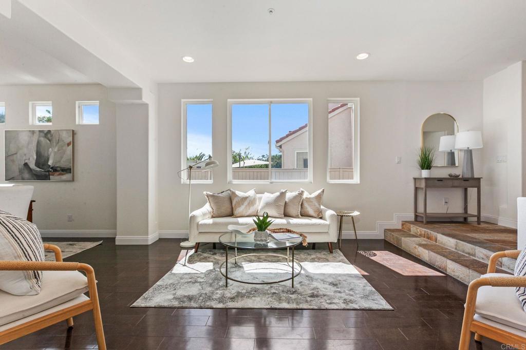 2490 Bear Rock Gln