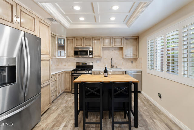 15939 Ada Street, Canyon Country CA: https://media.crmls.org/mediaz/054862cc-22a3-40cc-afc1-9a183907eb7b.jpg