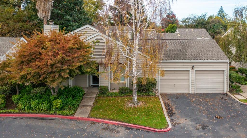 5860 Alexandria Place