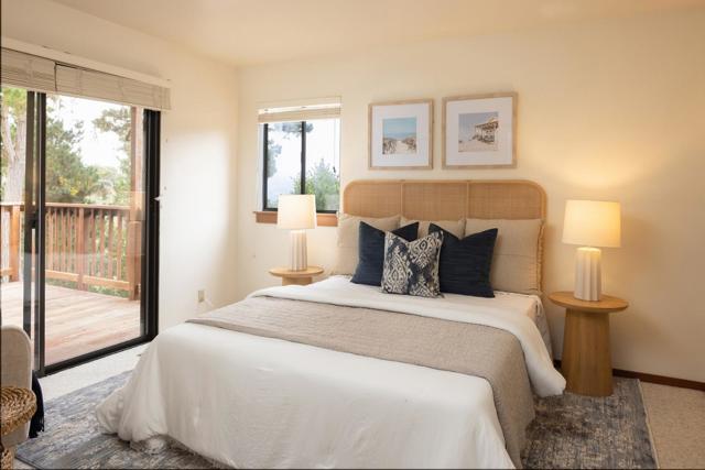 3594 Eastfield Court, Carmel CA: https://media.crmls.org/mediaz/0549da86-ecf5-4692-aa13-57dadad3471e.jpg