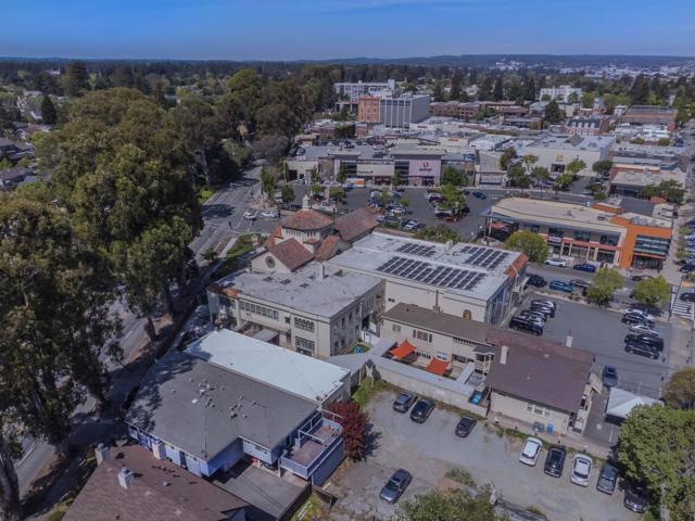 124 El Camino Real, Burlingame CA: https://media.crmls.org/mediaz/054a60c9-929c-4eaa-82ee-9daae4efaa35.jpg