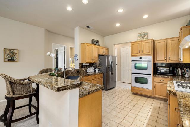 78071 Calle Norte, La Quinta CA: https://media.crmls.org/mediaz/054c524f-6f84-4ef8-8126-064f635d2a01.jpg
