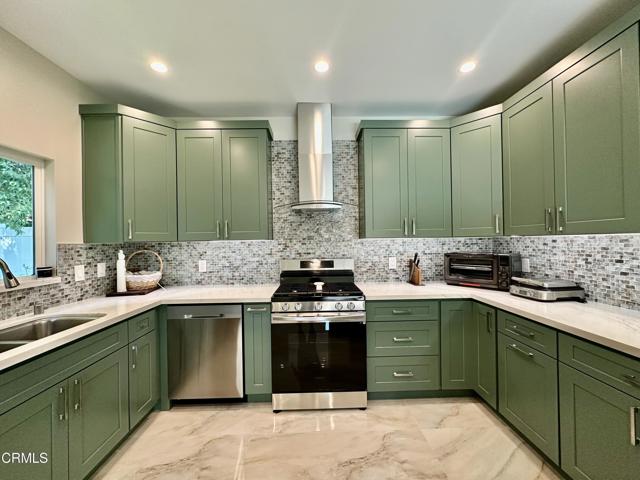 Detail Gallery Image 4 of 18 For 17720 San Jose St, Granada Hills,  CA 91344 - 3 Beds | 2 Baths