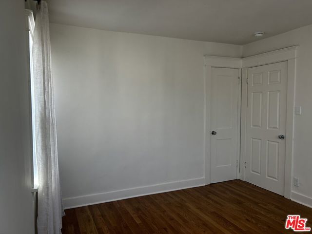 543 S Chicago Street, Los Angeles CA: https://media.crmls.org/mediaz/054cb7d8-ea15-4557-a54c-ac07e1c98d38.jpg