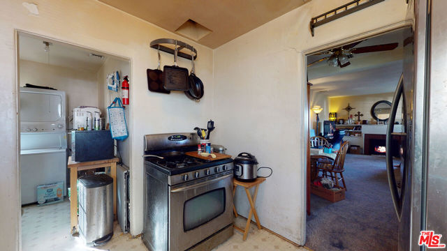 1321 North Screenland Drive photo 7