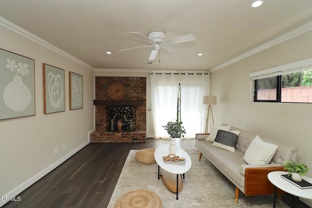 5026 Doreen Avenue, Temple City CA: https://media.crmls.org/mediaz/054d3005-5587-418d-8878-66f8a240bb23.jpg