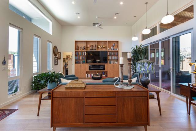 18870 Old Bridge Road, Jamestown CA: https://media.crmls.org/mediaz/054d8abe-deed-4150-8c00-9265ab9138b1.jpg