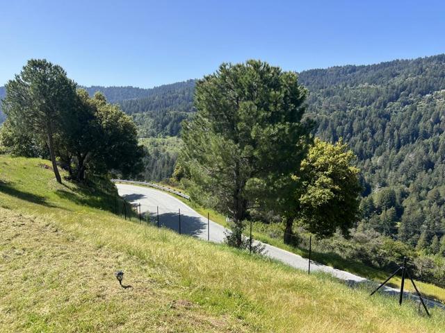 19375 Montevina Road, Los Gatos CA: https://media.crmls.org/mediaz/054f43df-1636-46ff-94d0-174d0a1b5adf.jpg