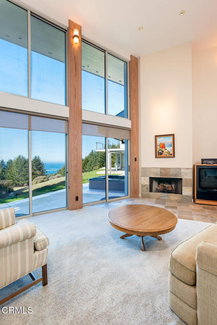43850 Buckhorn Cove E Road, Little River CA: https://media.crmls.org/mediaz/0550c27d-dd47-4d1a-8e61-c7f4d8505a71.jpg