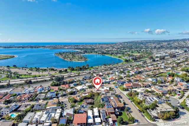 Image 1 of 42 For 2935 Lloyd St