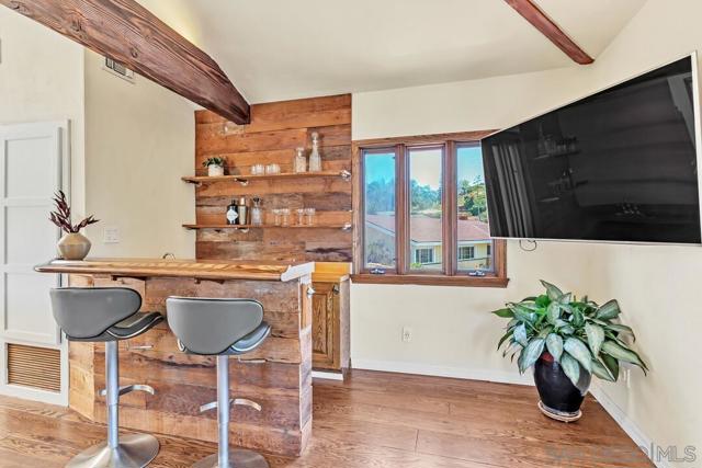5141 Dorman Dr, San Diego CA: https://media.crmls.org/mediaz/05550c6b-f587-4ad9-b371-6511130f6035.jpg