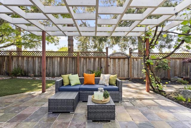 5045 Rafton Drive, San Jose CA: https://media.crmls.org/mediaz/05578a5b-9fe0-45cc-8f4e-cce15627781e.jpg