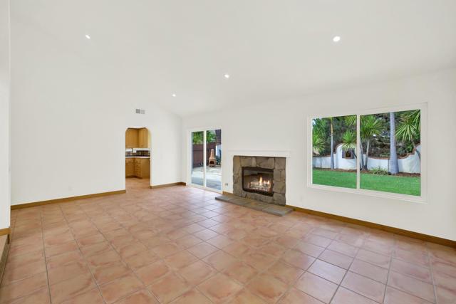 1665 Landquist Dr., Encinitas CA: https://media.crmls.org/mediaz/055a41c3-b401-4b63-bf29-a8b26bff4982.jpg