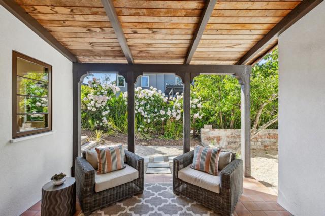 138 Valdeflores Drive, Burlingame CA: https://media.crmls.org/mediaz/055aa86a-a14a-4176-969e-e8f3e512f9b7.jpg
