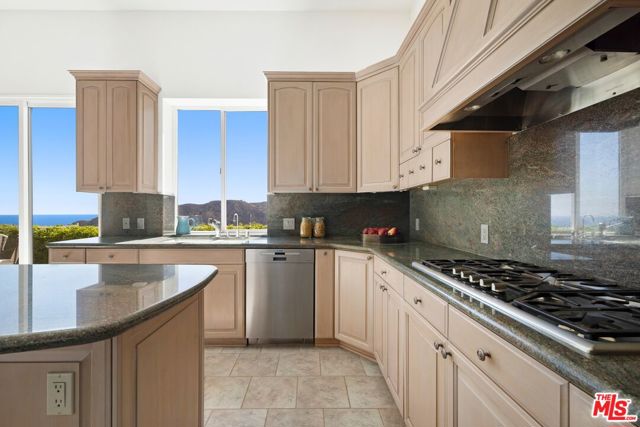1486 Paseo De Oro photo 5