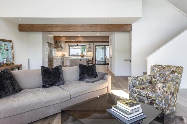 28086 Barn Way, Carmel CA: https://media.crmls.org/mediaz/055c24ee-e84b-4066-9dbd-be629ce5ea07.jpg