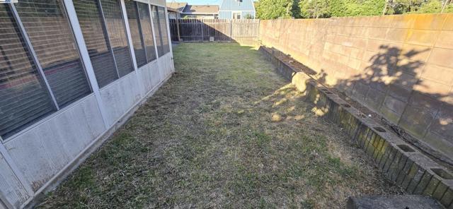 1661 Minnesota St, Fairfield CA: https://media.crmls.org/mediaz/055e97f5-008a-4d3d-817b-bb1c779bb8f2.jpg