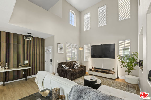 20509 Bergamo Way photo 3
