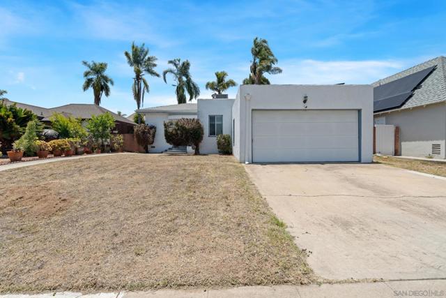 1620 49th St, San Diego CA: https://media.crmls.org/mediaz/056321ed-f026-4bb7-a780-1112c03583e2.jpg