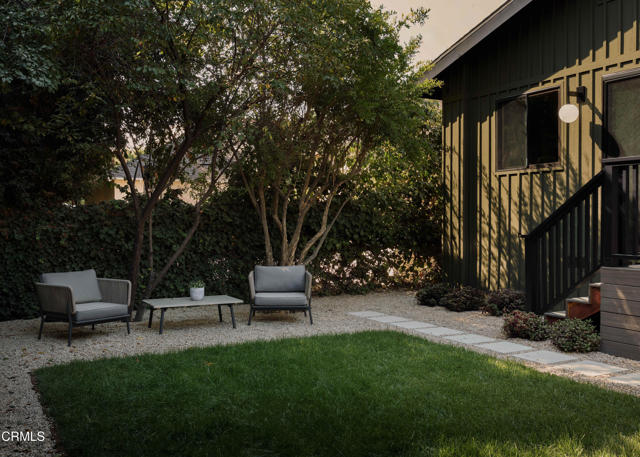 Detail Gallery Image 41 of 44 For 12406 La Maida St, Los Angeles,  CA 91607 - 3 Beds | 2 Baths