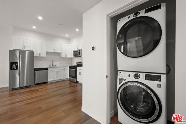 1041 N Cummings Street, Los Angeles CA: https://media.crmls.org/mediaz/0567a3e8-ce84-4873-8fbc-90b42c1c6fc8.jpg