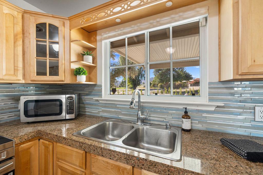 MLS #219137852DA image #16