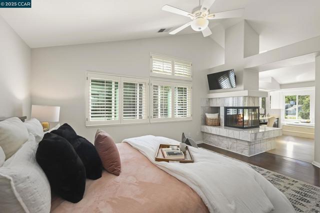 47 Kentfield Ct, Alamo CA: https://media.crmls.org/mediaz/056a0bb3-918f-450a-9fb3-358b86464fe6.jpg